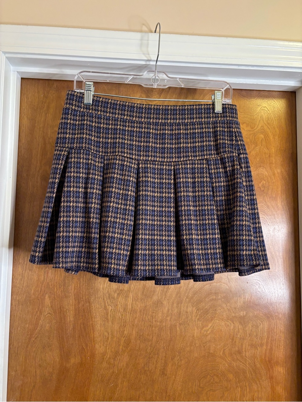 American Eagle Outfitters Navy and Brown Plaid Pleated Mini Skirt